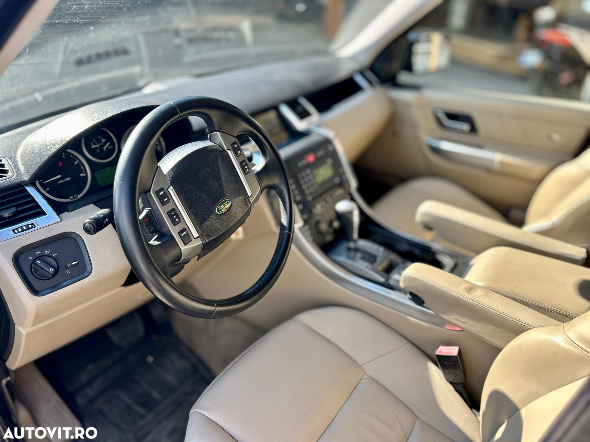 Land Rover Range Rover Sport 2.7TDV6 HSE Aut - 10