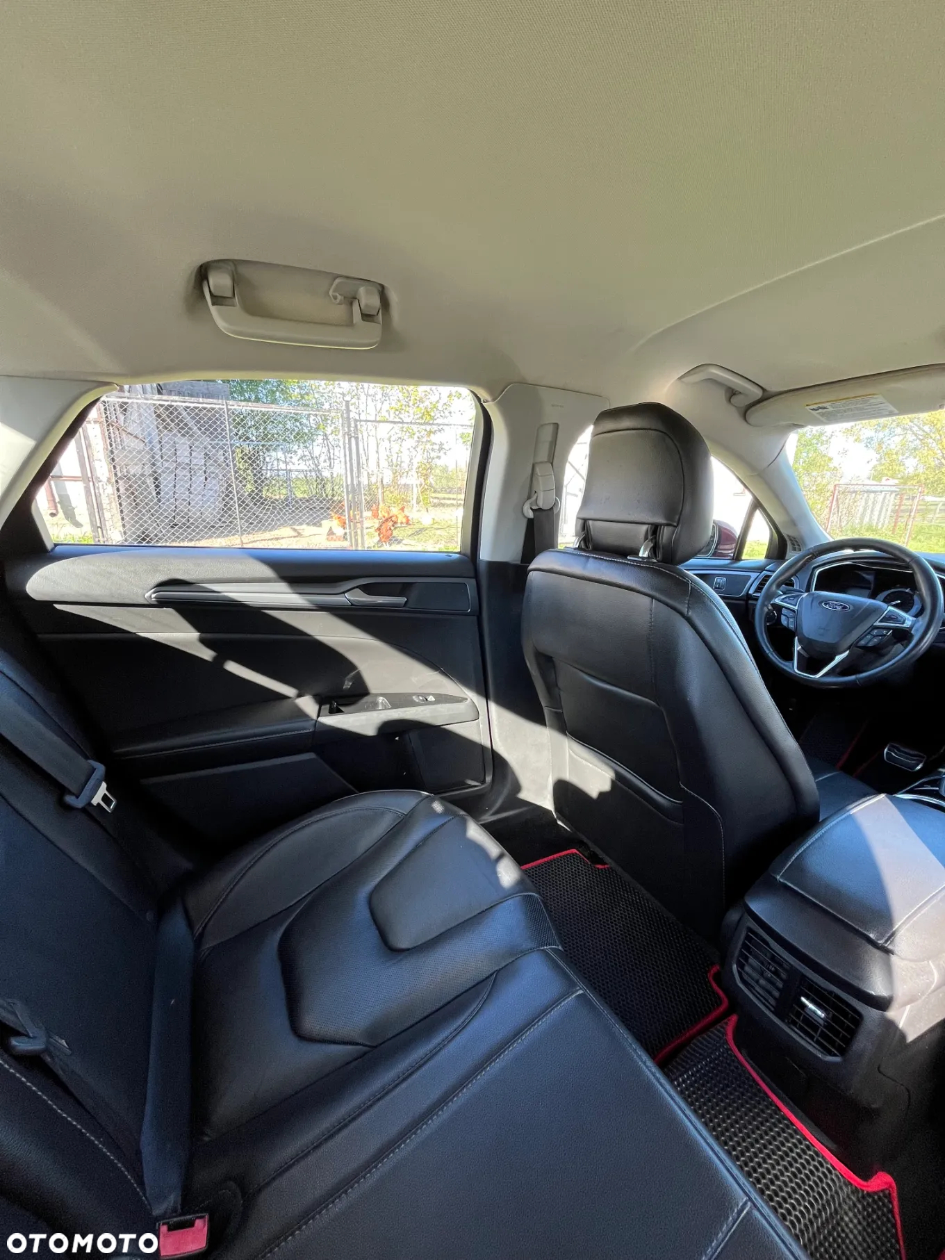 Ford Fusion 2.0 EcoBoost Titanium - 34