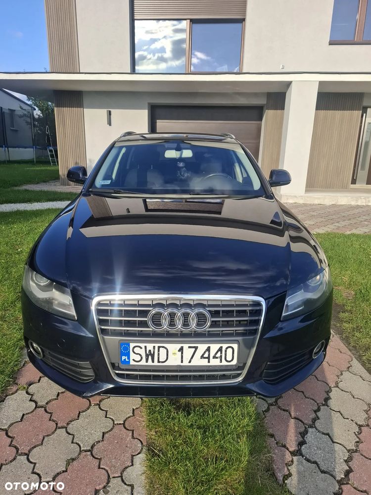 Audi A4 Avant 2.0 TDI - 13