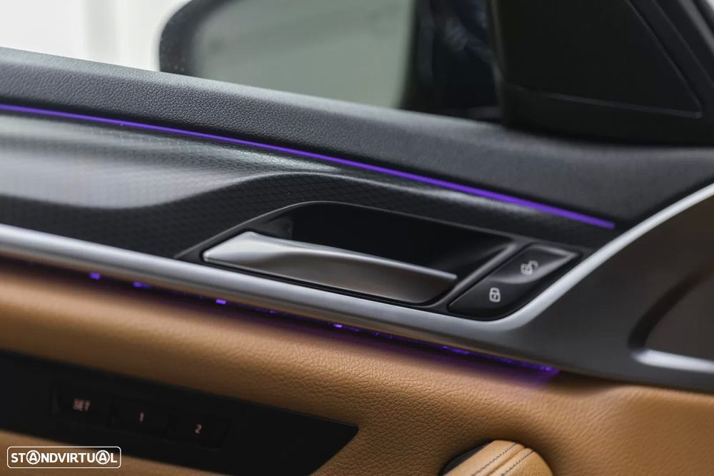 BMW 530 e xDrive Aut. - 19