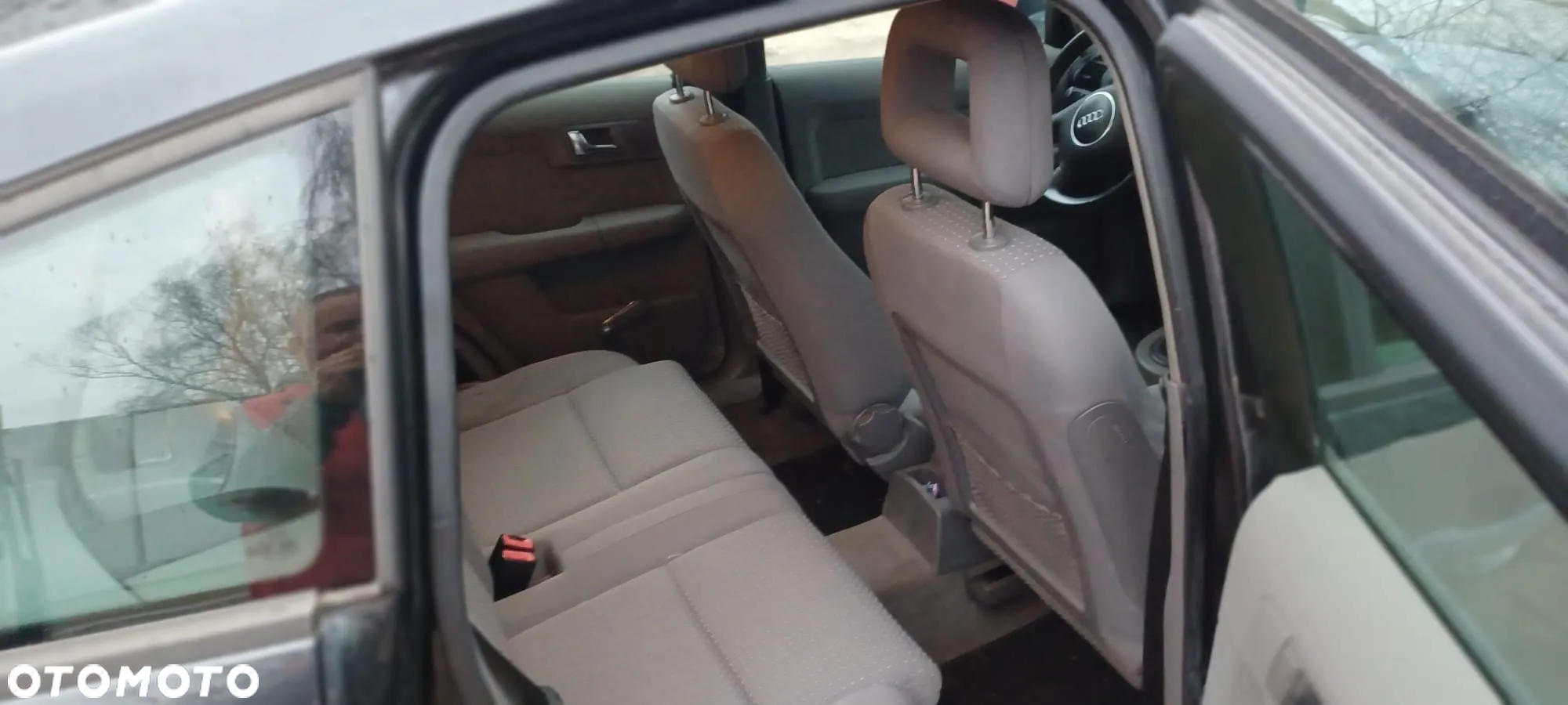 Audi A2 1.4 - 8