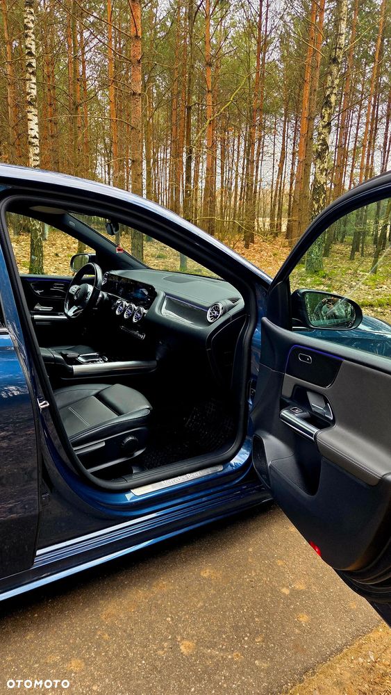 Mercedes-Benz Klasa B 180 d AMG Line 7G-DCT - 9