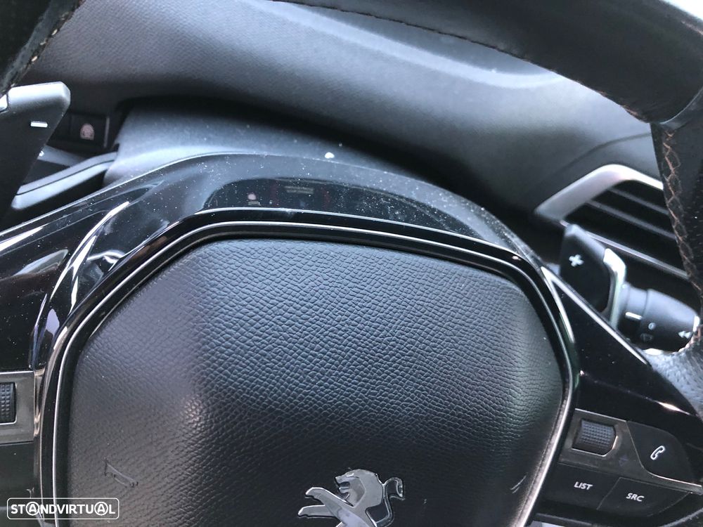 Peugeot 5008 2.0 BlueHDi GT Line EAT8 - 36