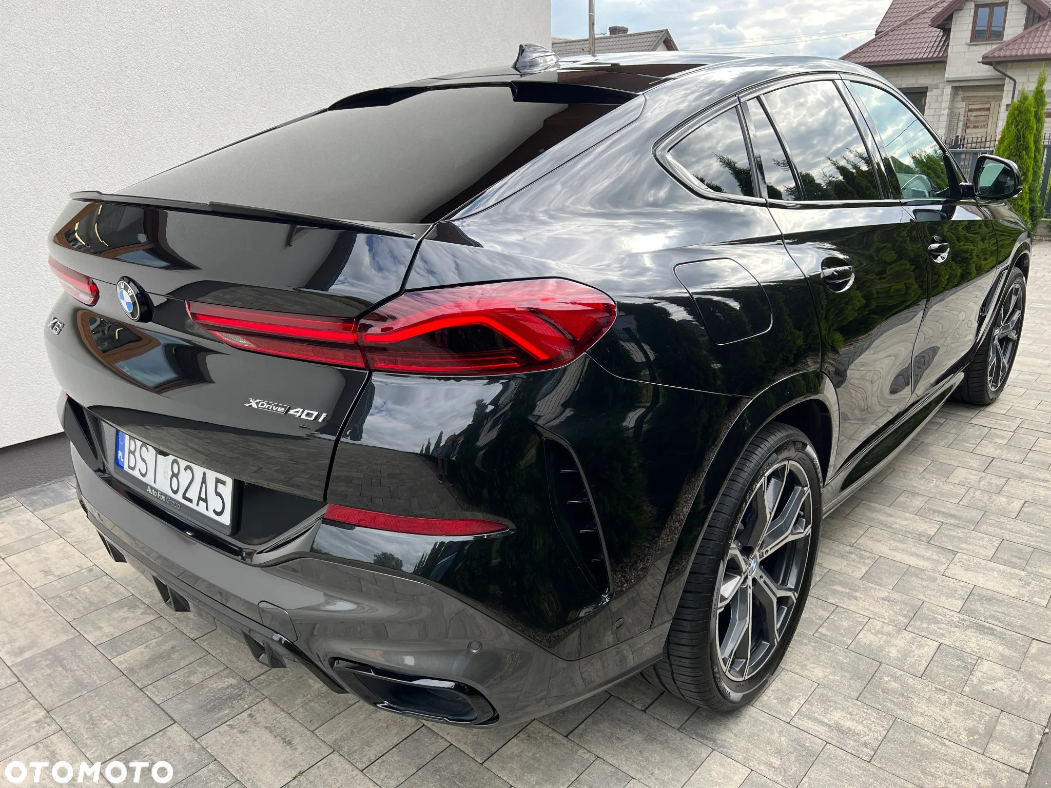 BMW X6 xDrive40i - 9