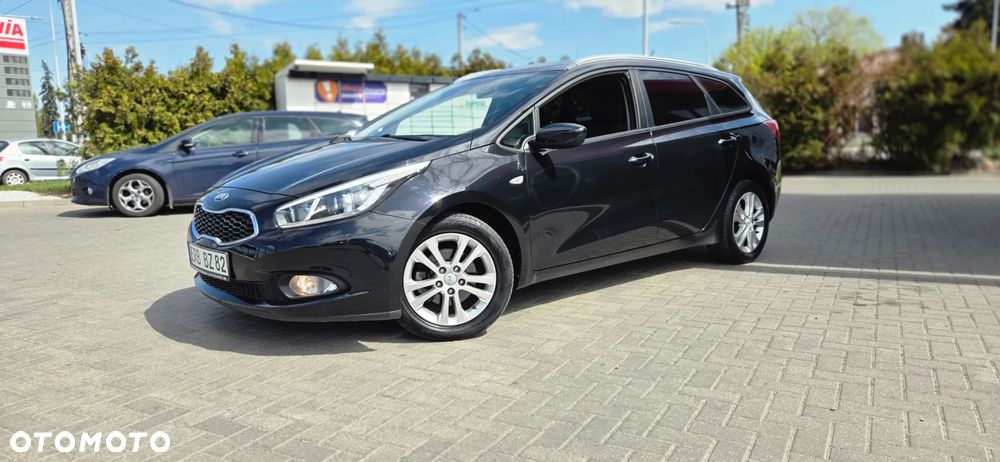 Kia Ceed 1.4 CVVT Dream-Team Edition - 5
