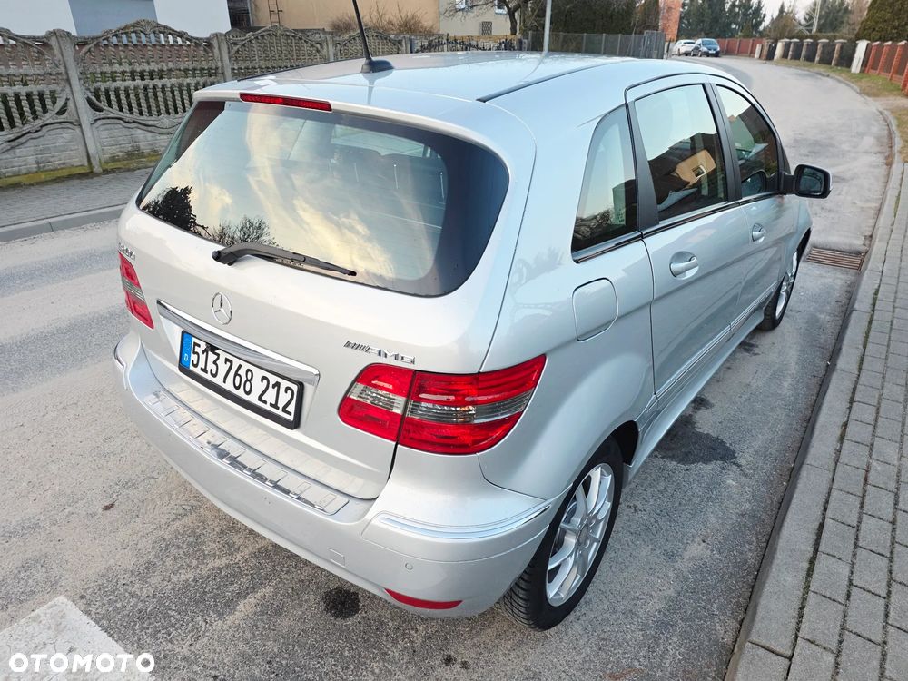 Mercedes-Benz Klasa B - 24