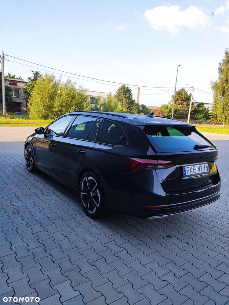 Skoda Octavia 2.0 TSI 4x4 Sportline DSG - 8