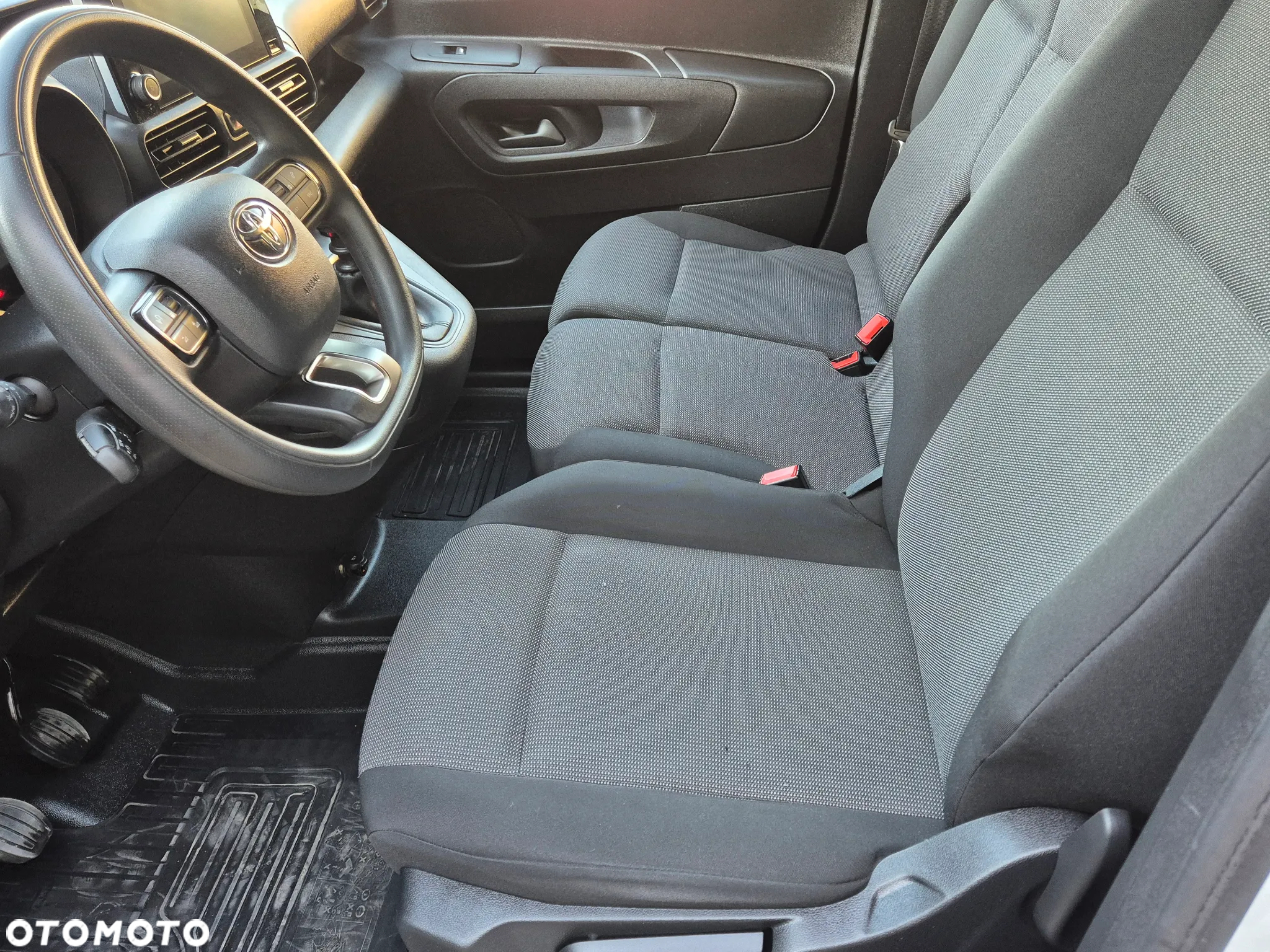 Toyota Proace City - 11