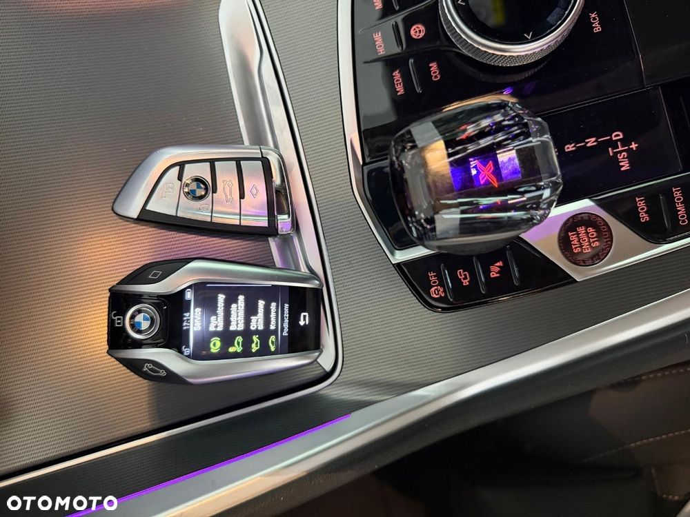 BMW X6 - 40