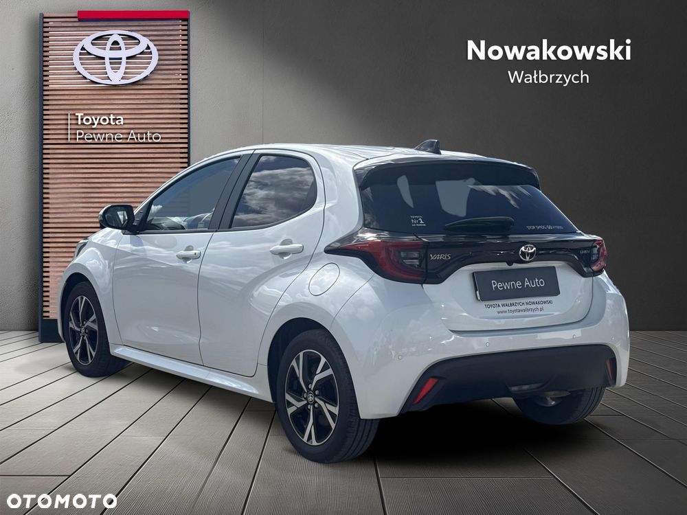 Toyota Yaris Hybrid 1.5 Style - 4