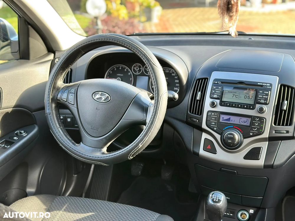 Hyundai i30 1.4 Edition Plus - 26