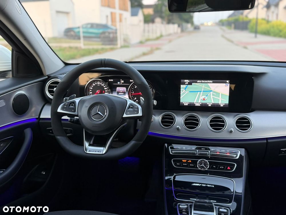 Mercedes-Benz Klasa E 220 d 9G-TRONIC Avantgarde - 14
