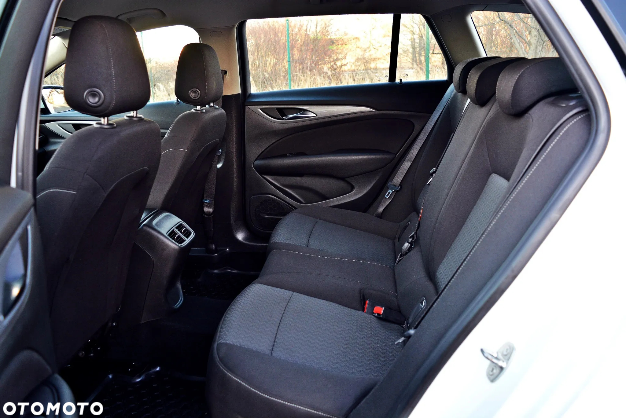Opel Insignia Sports Tourer 1.6 Diesel Exclusive - 15