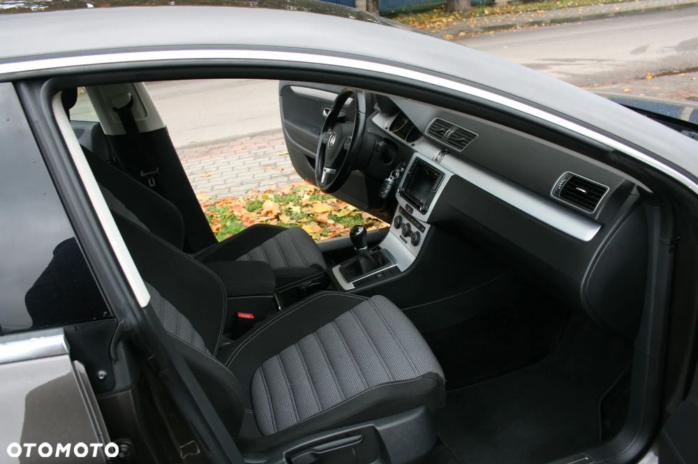 Volkswagen CC 2.0 TDI DPF BMT - 19