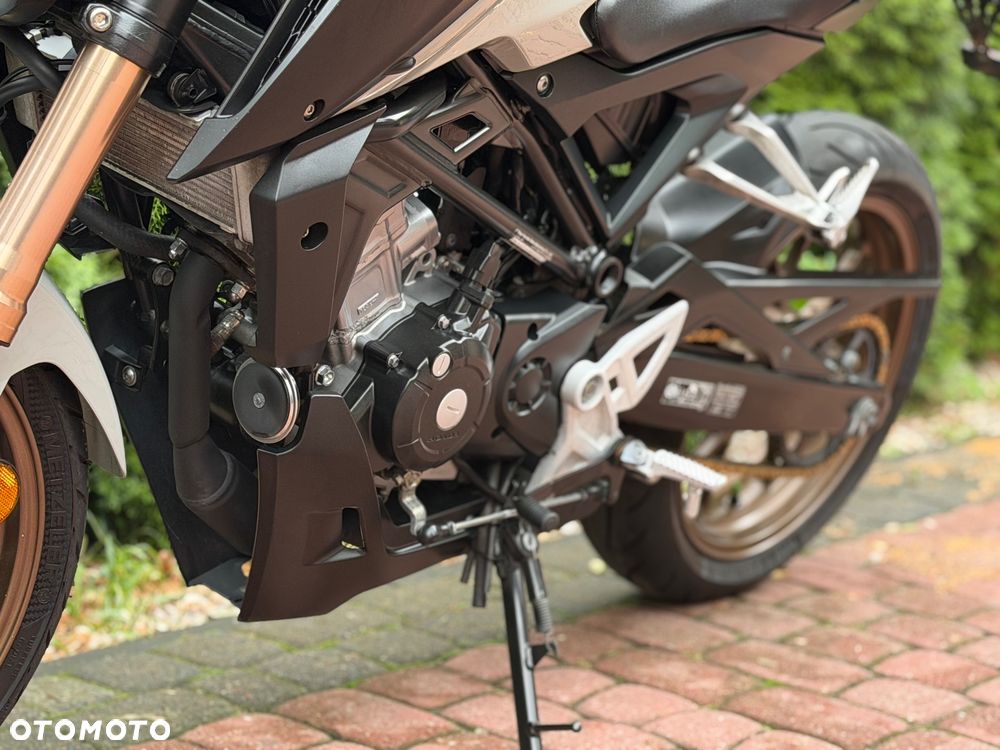 Honda CB - 17