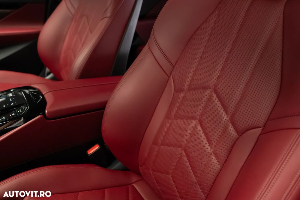 BMW Seria 5 520i AT MHEV - 26