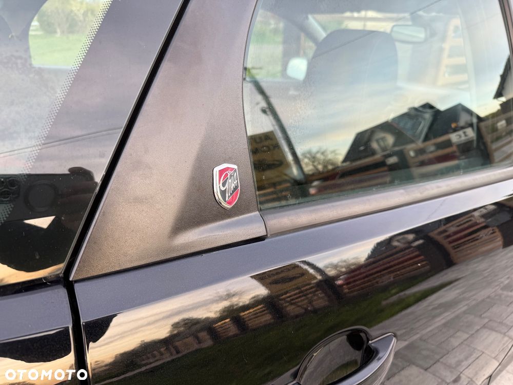 Ford Focus 1.6 16V Ghia - 34