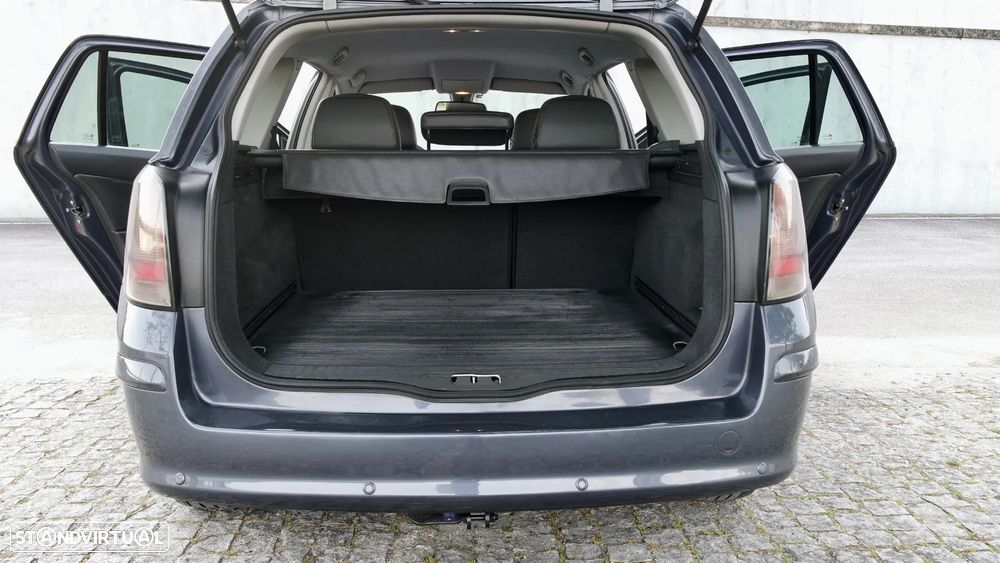 Opel Astra Caravan 1.7 CDTi Cosmo M6 - 16
