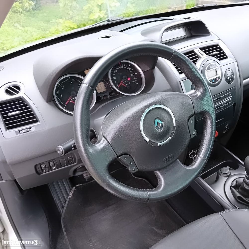 Renault Mégane Cabrio - 9