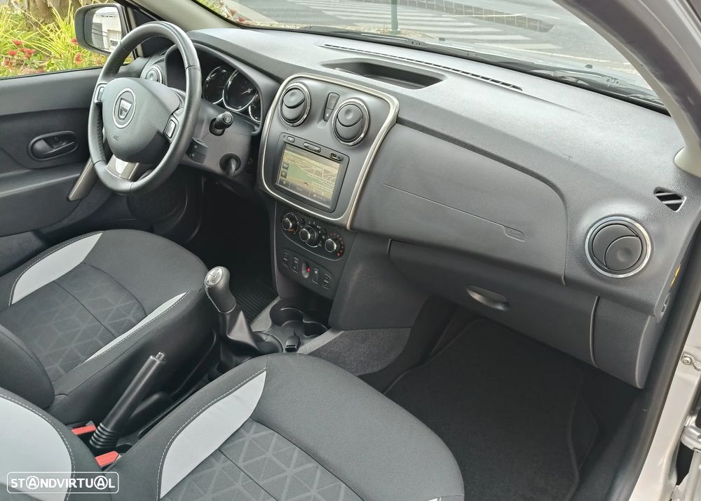 Dacia Sandero 0.9 TCe Stepway - 14