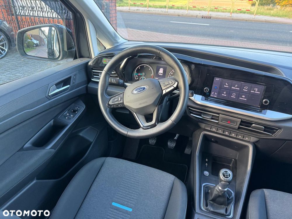 Ford Tourneo Connect - 18
