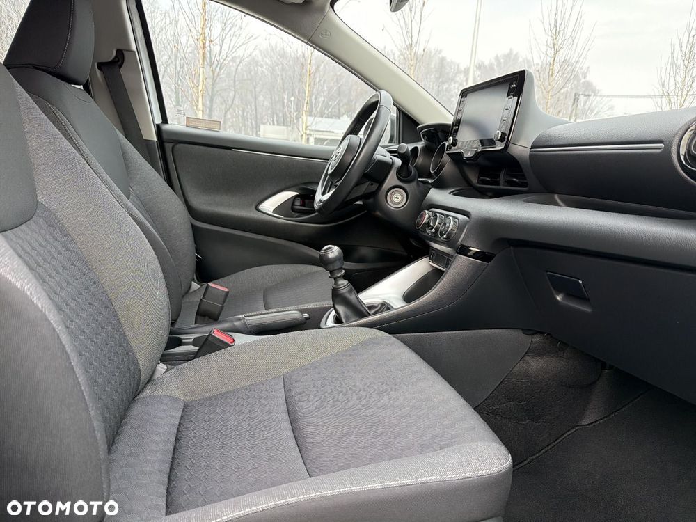 Toyota Yaris - 9