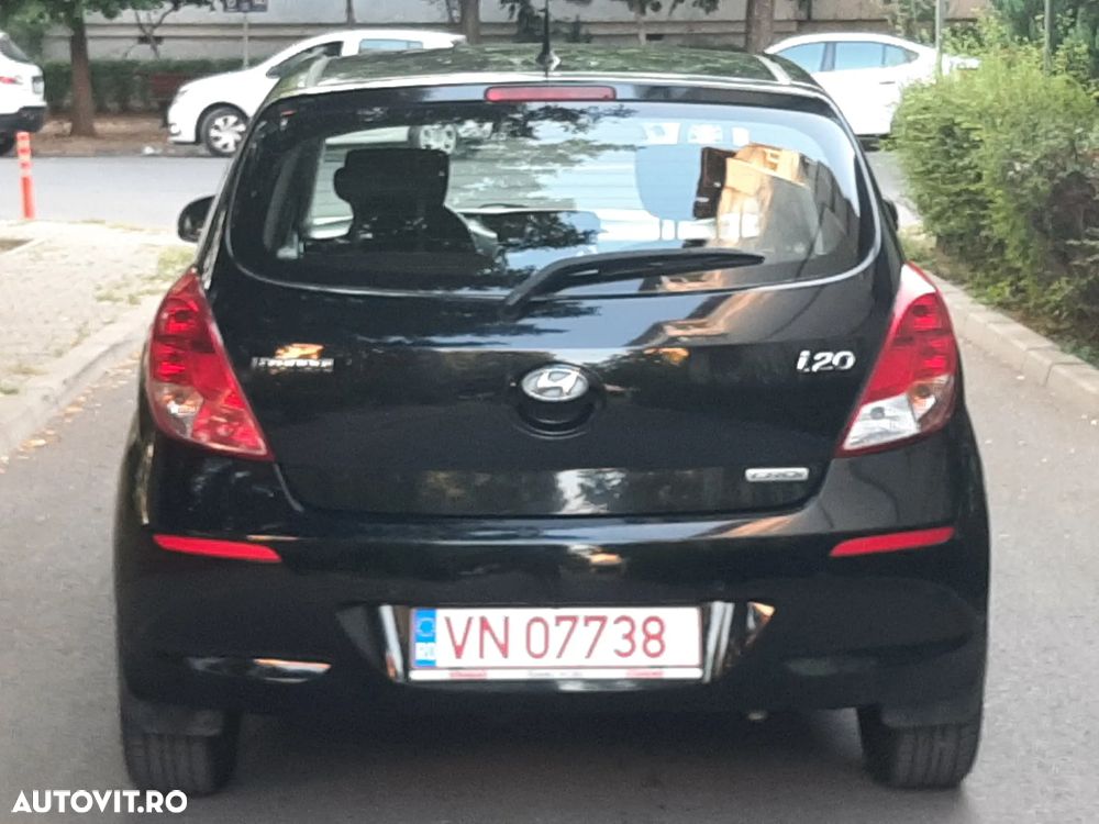 Hyundai i20 1.1 CRDi Passion - 16