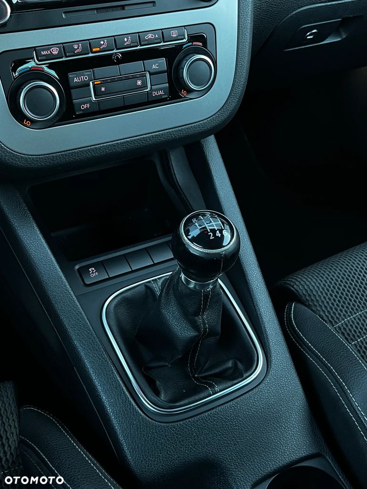 Volkswagen Scirocco 1.4 TSI - 27