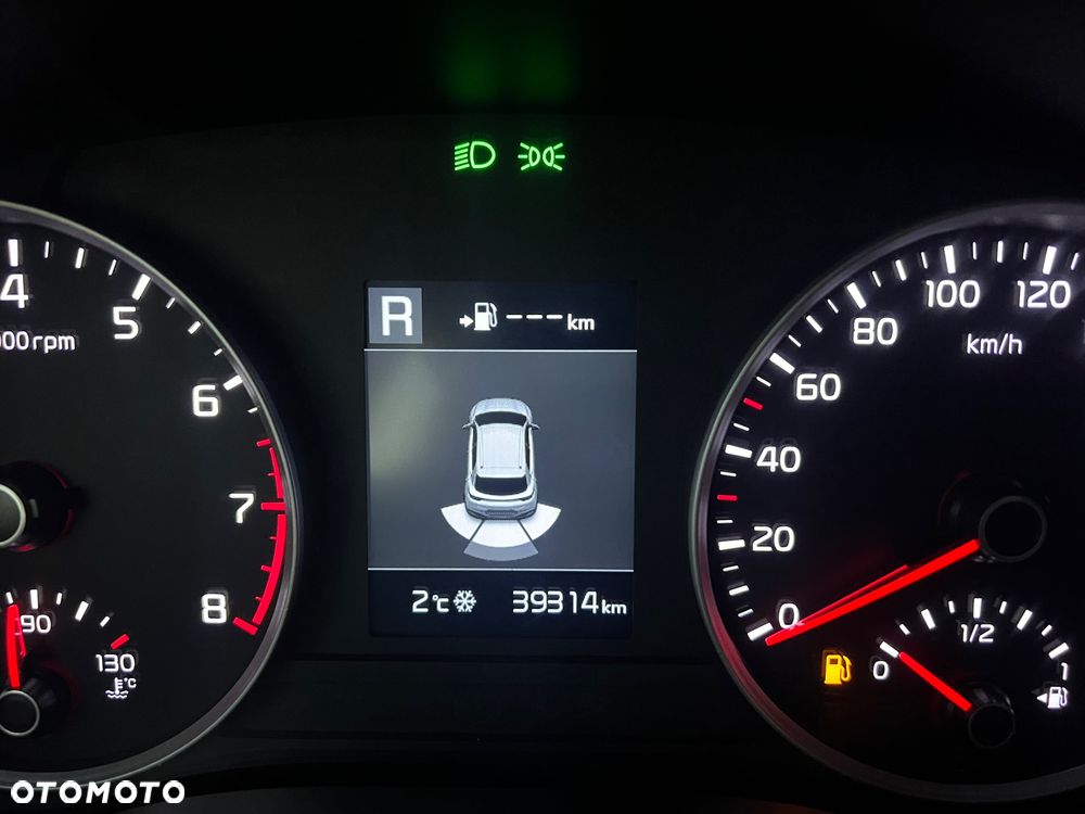 Kia Stonic 1.4 L - 36