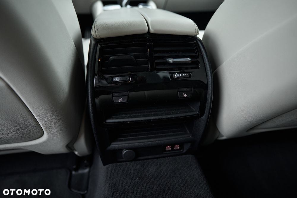 BMW Seria 5 520d xDrive MHEV M Sport sport - 30
