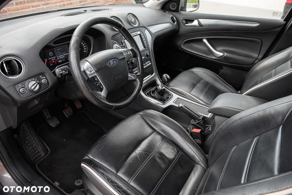 Ford Mondeo 2.0 TDCi Titanium - 14