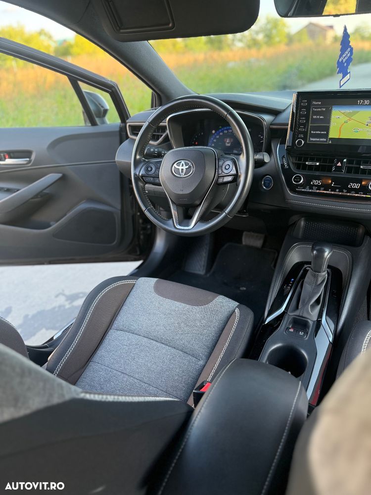 Toyota Corolla 2.0 Hybrid Touring Sports Trek - 6
