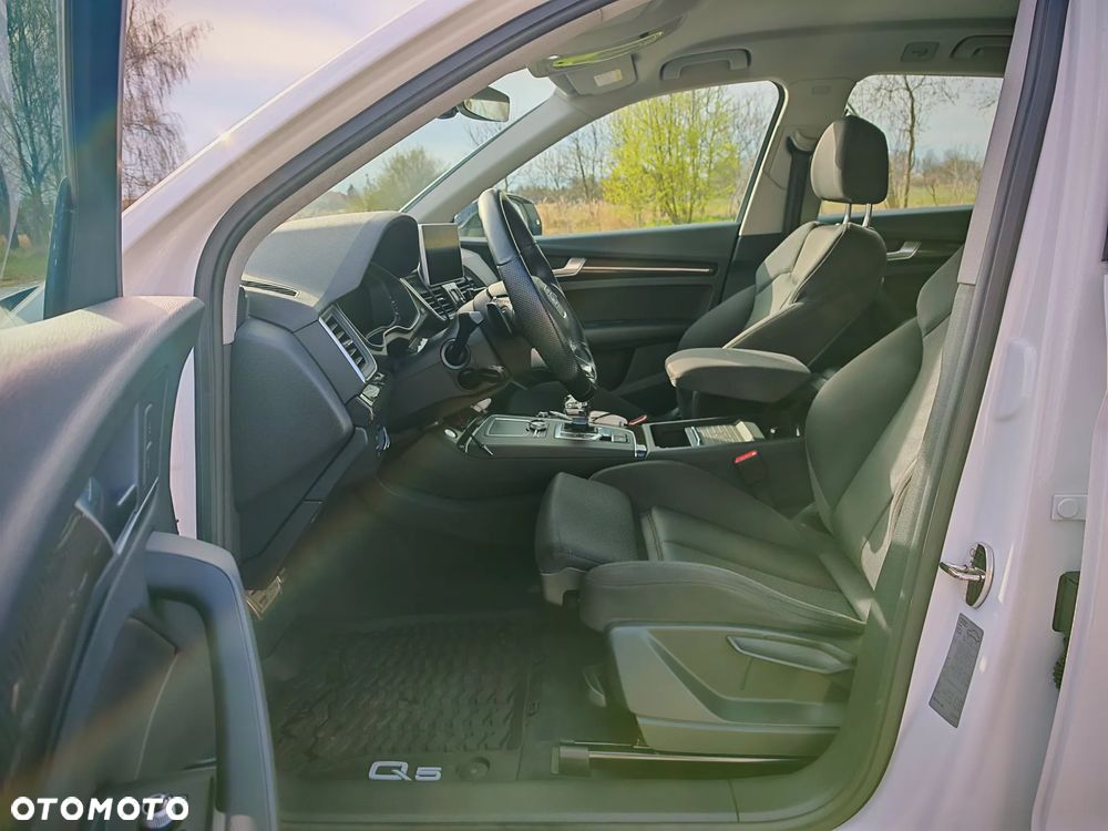 Audi Q5 35 TDI Quattro S tronic - 12