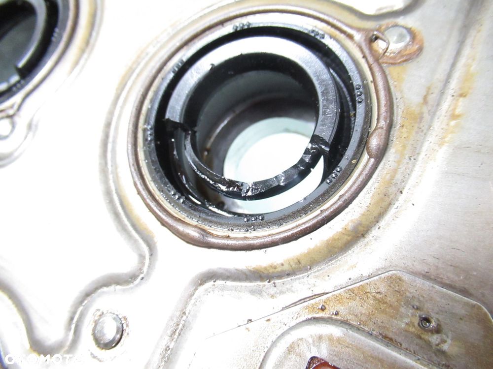 POKRYWA ZAWORÓW NISSAN PRIMERA P12 1.8 13265 - 2