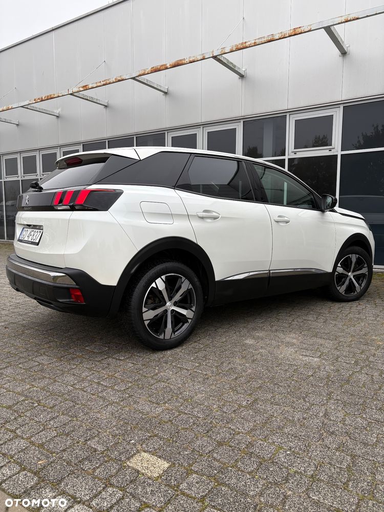 Peugeot 3008 1.5 BlueHDi Allure Pack S&S EAT8 - 22