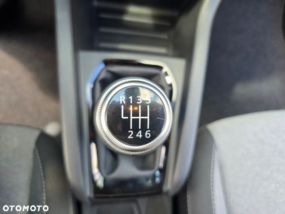 Renault Clio - 31