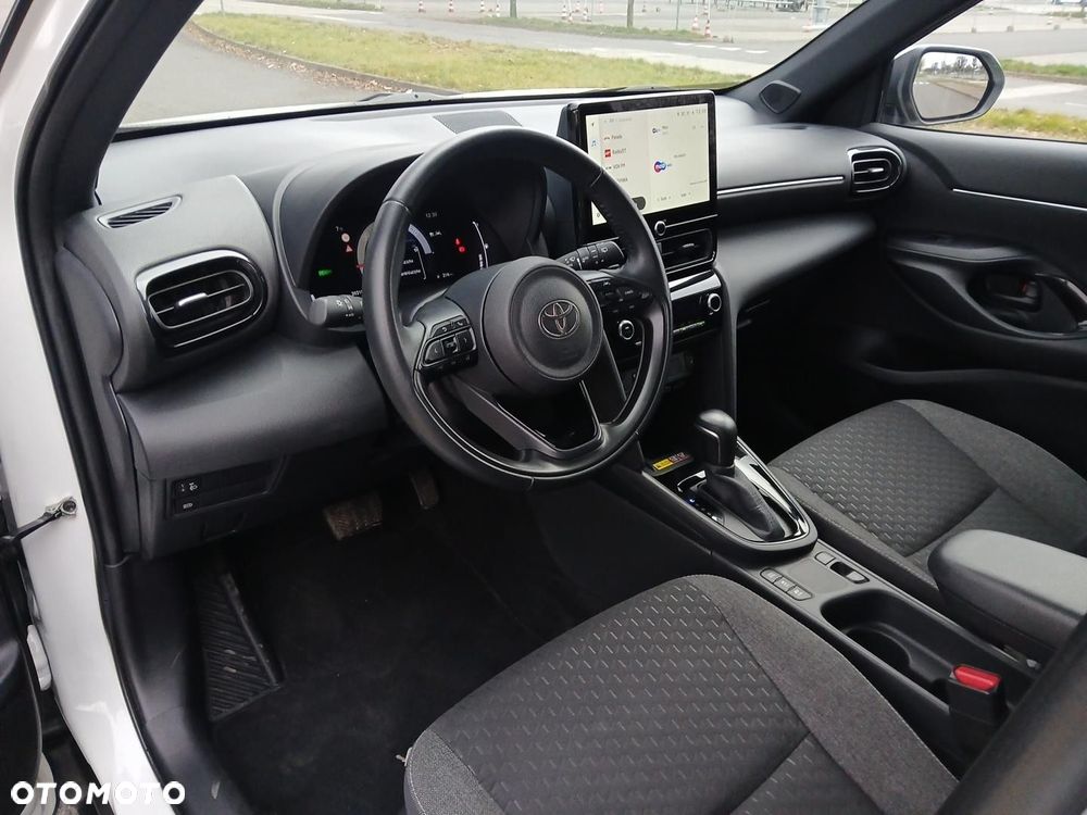 Toyota Yaris Cross Hybrid 1.5 Style - 16