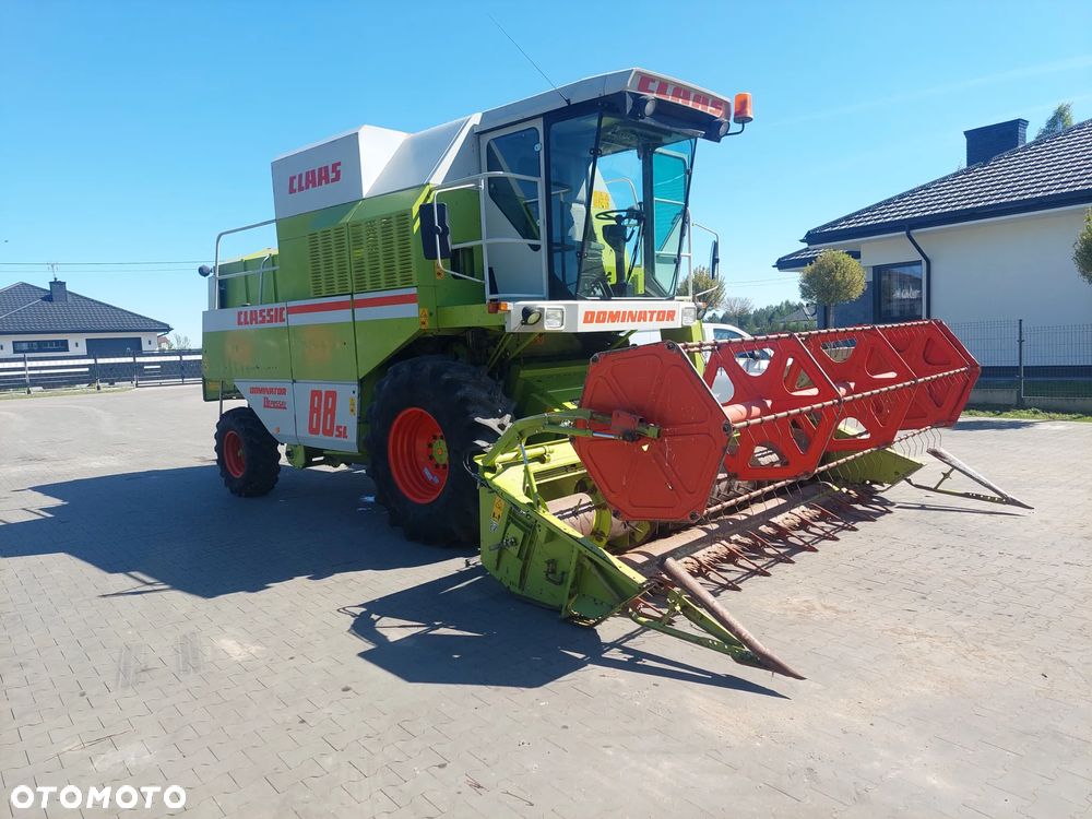 Claas Dominator 88SL - 2