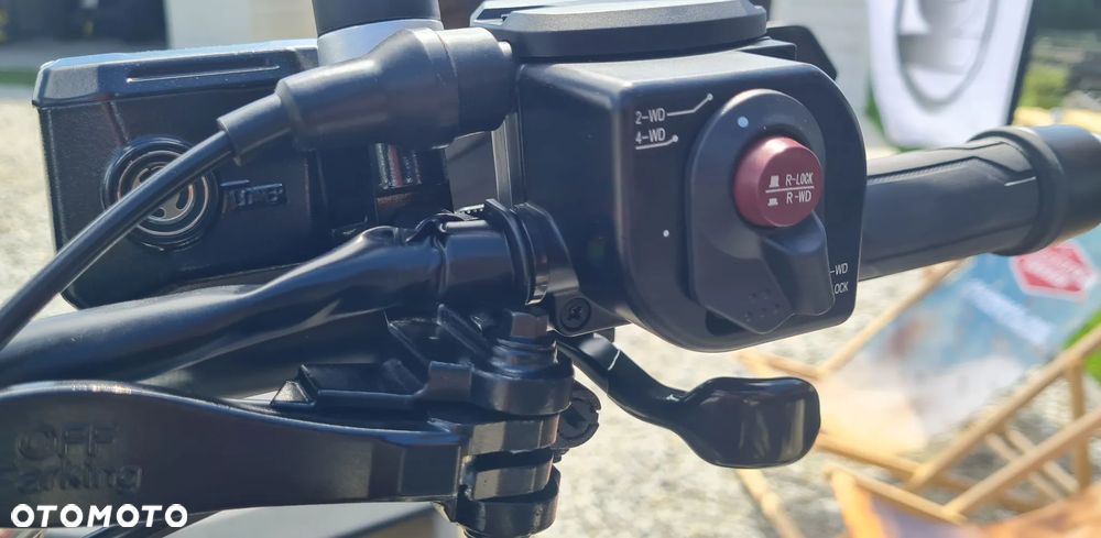 QJMOTOR SFA 1000 - 9