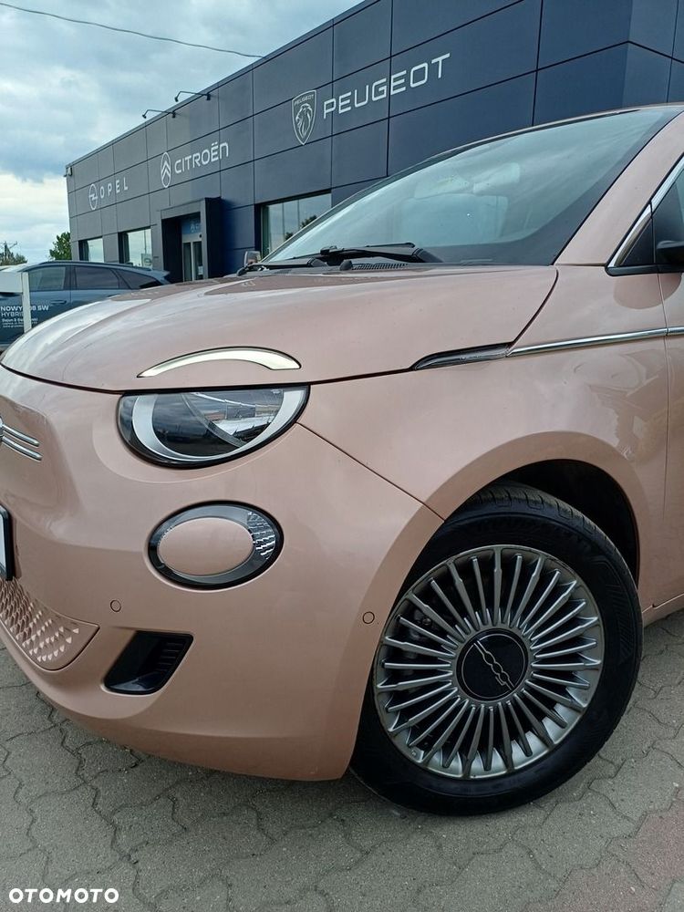 Fiat 500e - 11