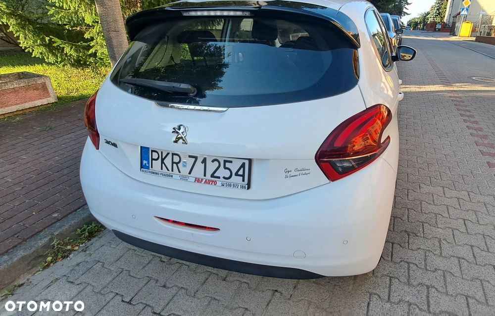 Peugeot 208 Blue-HDi 100 Stop&Start Active - 4