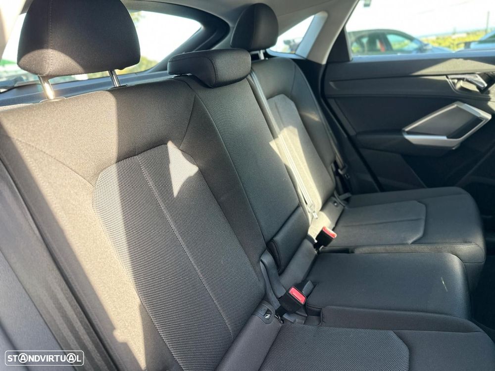 Audi Q3 Sportback - 7