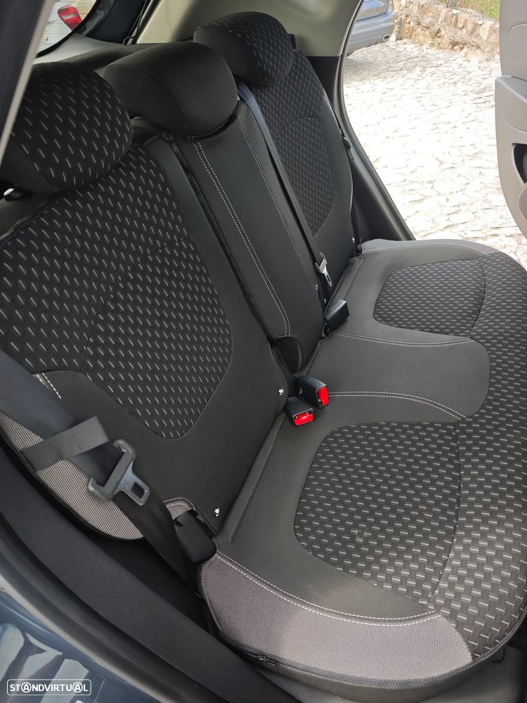 Renault Captur 0.9 TCE Exclusive - 20