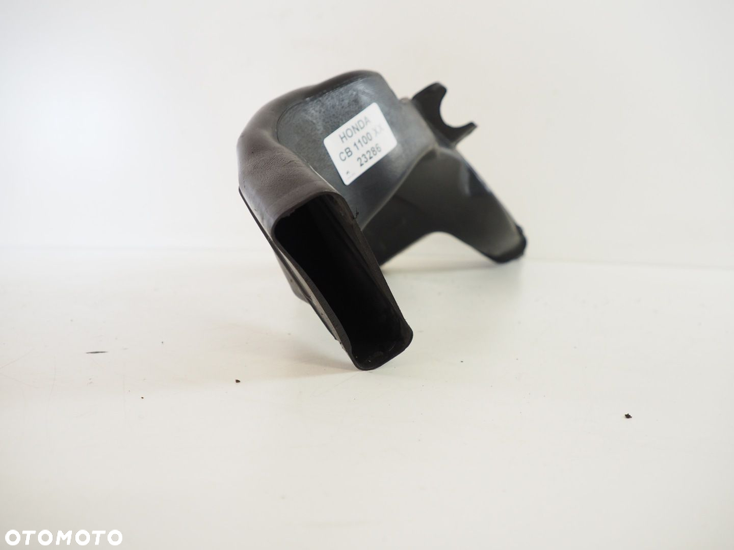 HONDA CBR 1100XX WLOT POWIETRZA PRAWY - 8