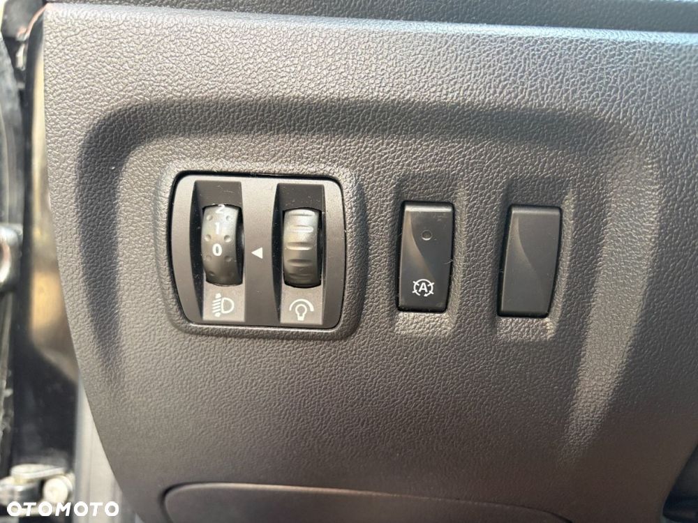 Renault Captur 1.2 Energy TCe Intens - 23