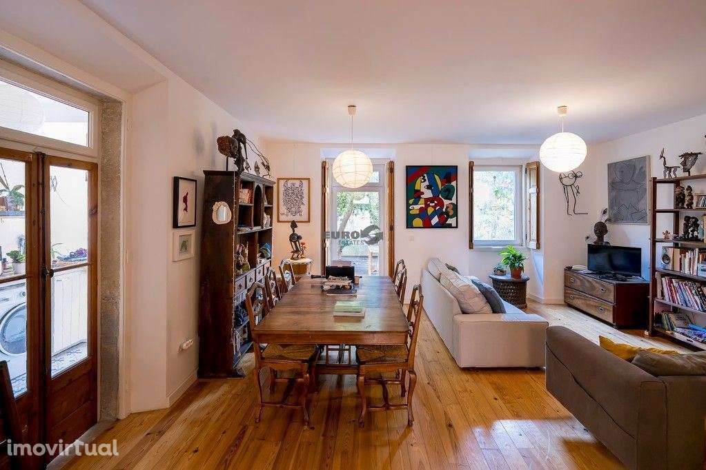 Moradia duplex na Graça com 5 Quartos e Jardim - Grande imagem: 4/25