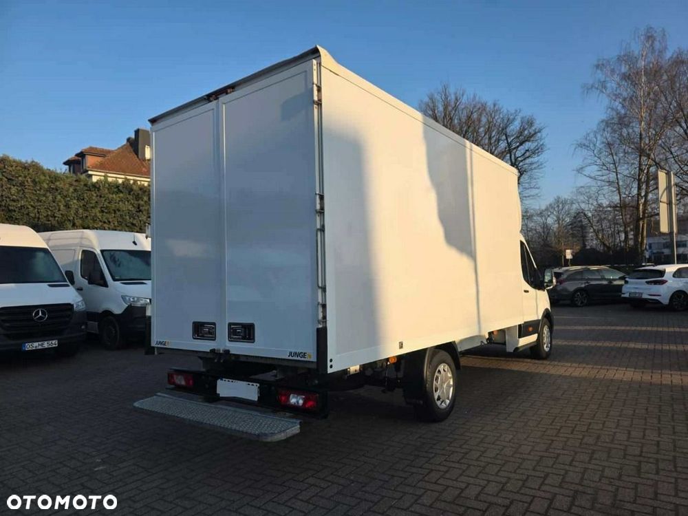 Ford Transit - 6
