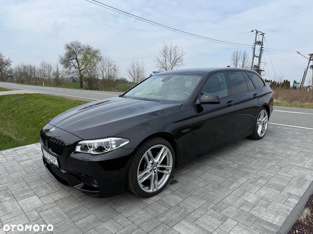 BMW Seria 5 525d Sport-Aut Luxury Line - 39