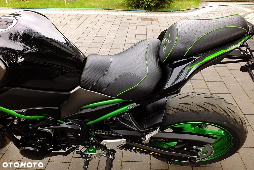 Kawasaki Z 900 - 6