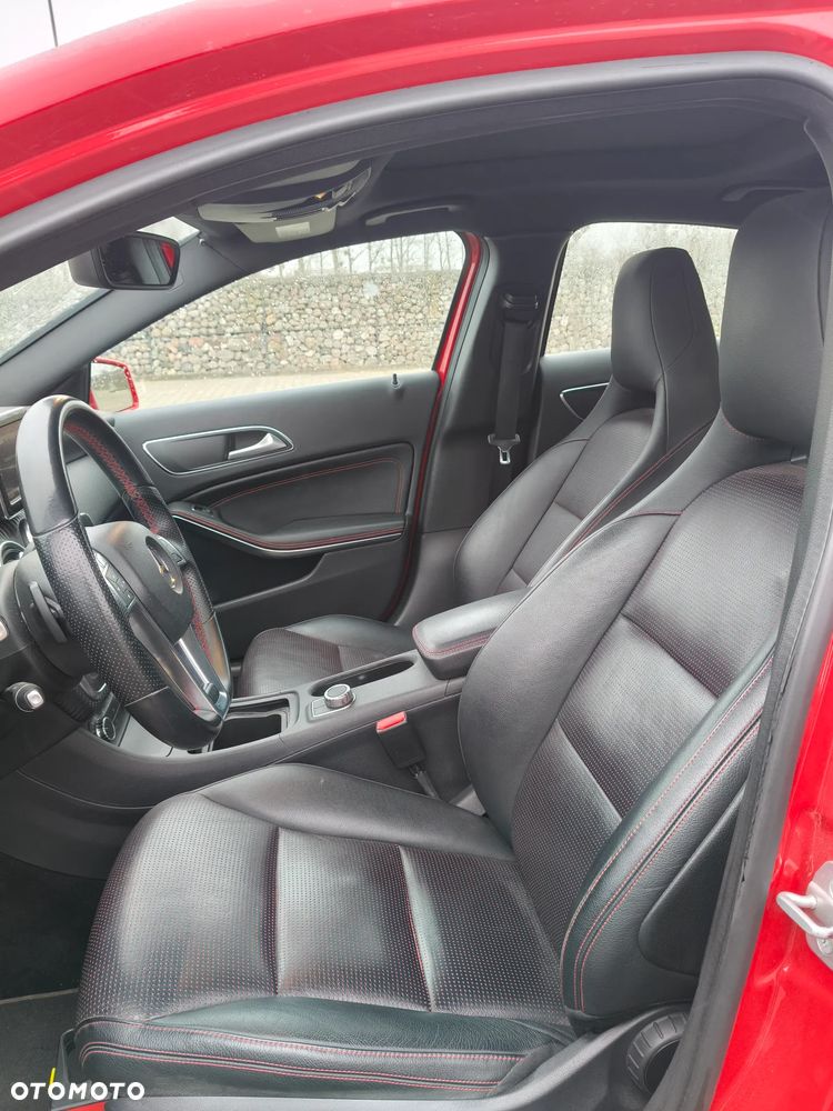 Mercedes-Benz Klasa A 250 Sport - 11